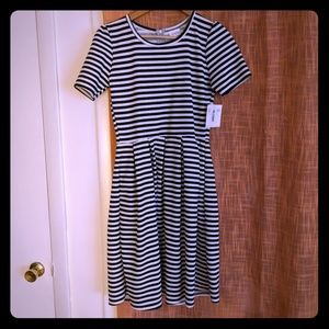 Lularoe Amelia B&W striped dress sz M